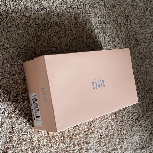 Tap Shoes - Picture 4 of 4